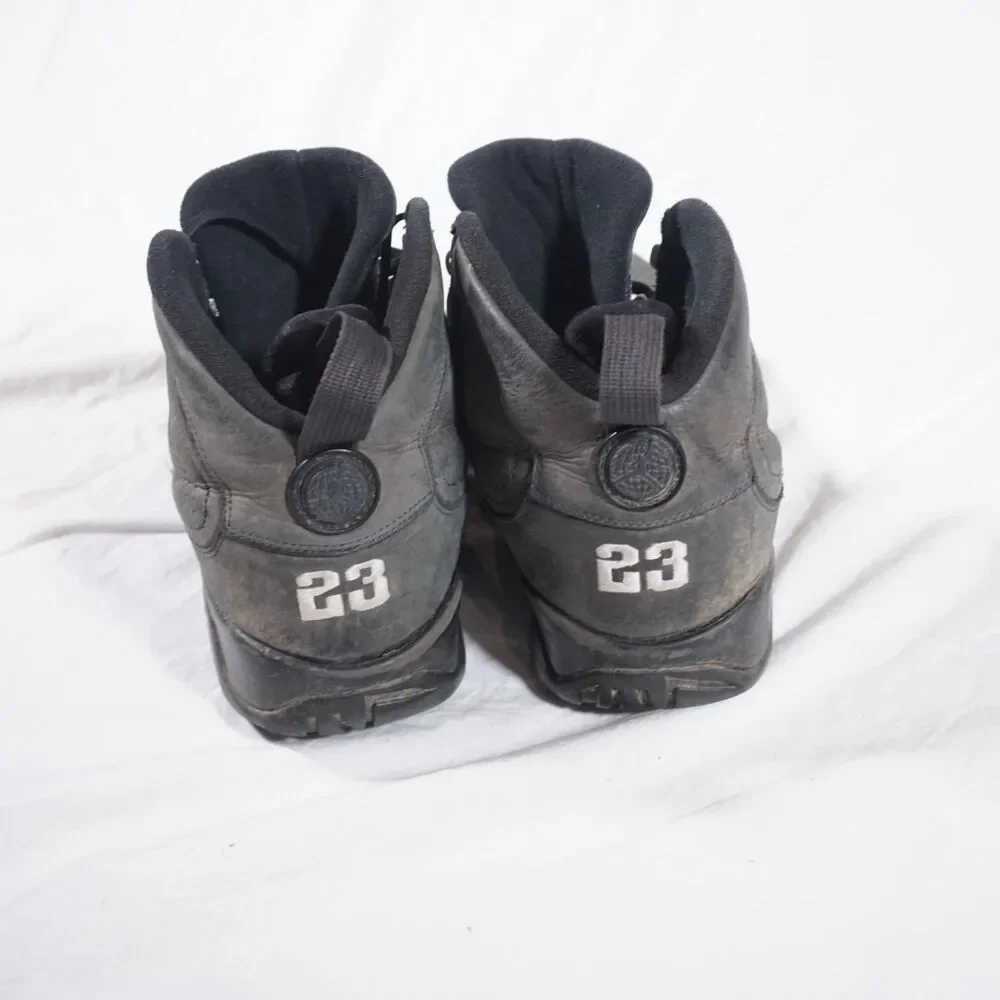 Nike Air Jordan 9 Retro “Anthracite” Men’s Size 11 Sole Separation See Photos